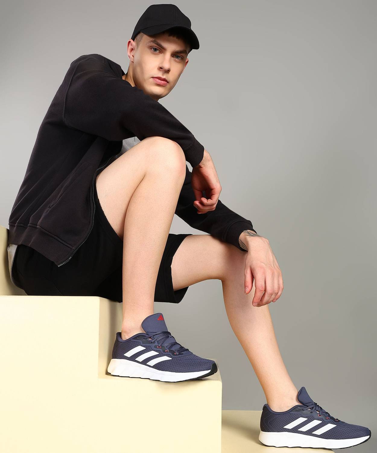 Adidas Shift Run U Blue Running Shoes For Men - Image 4