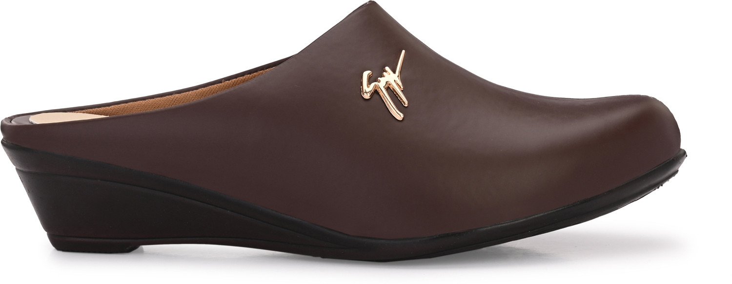 Image of FOOTLOOSE Women Flats Comfortable Slip On Backless Pointed Toe Mules Shoes Casuals For Women