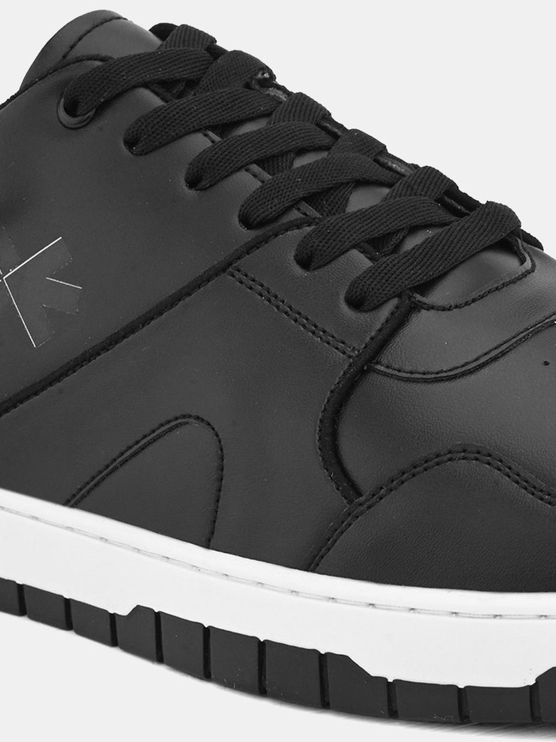 Image of HRX by Hrithik Roshan Sneakers For Men (Black, 10)