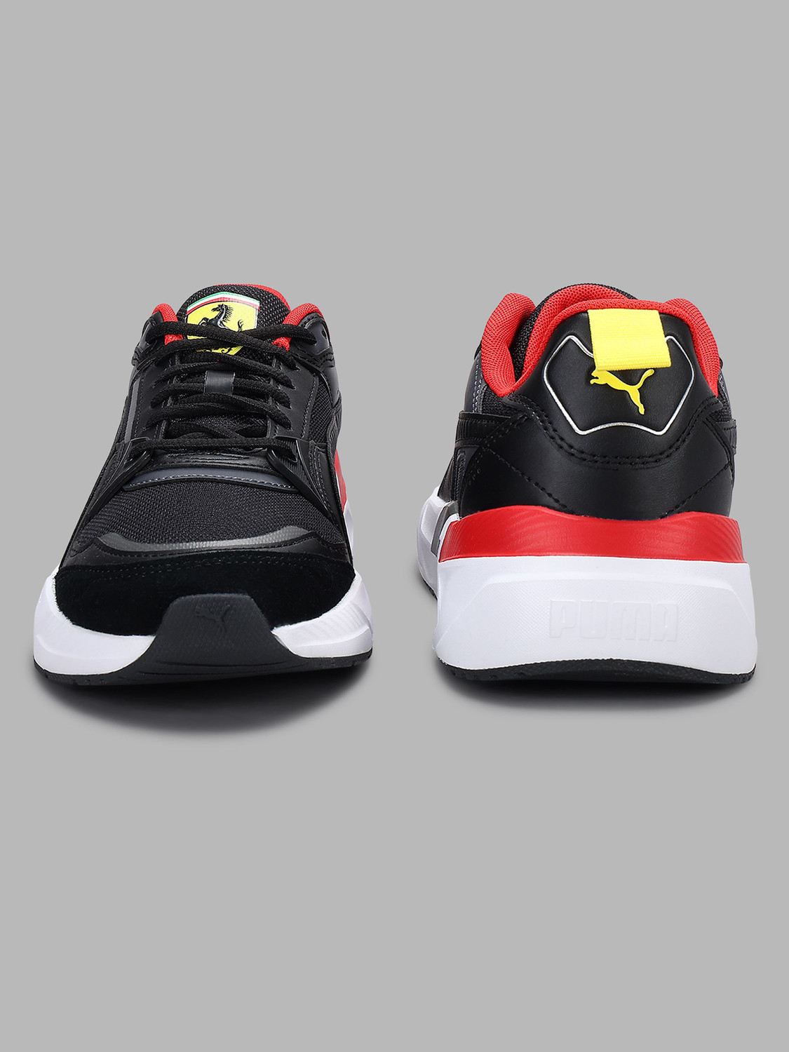 Image of PUMA Ferrari Trinity 2 IN Sneakers For Men