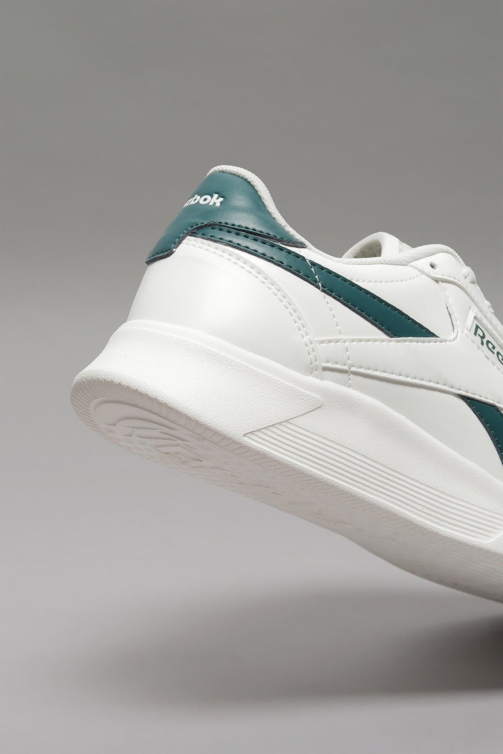 Image of REEBOK Sneakers For Men (White, 11)