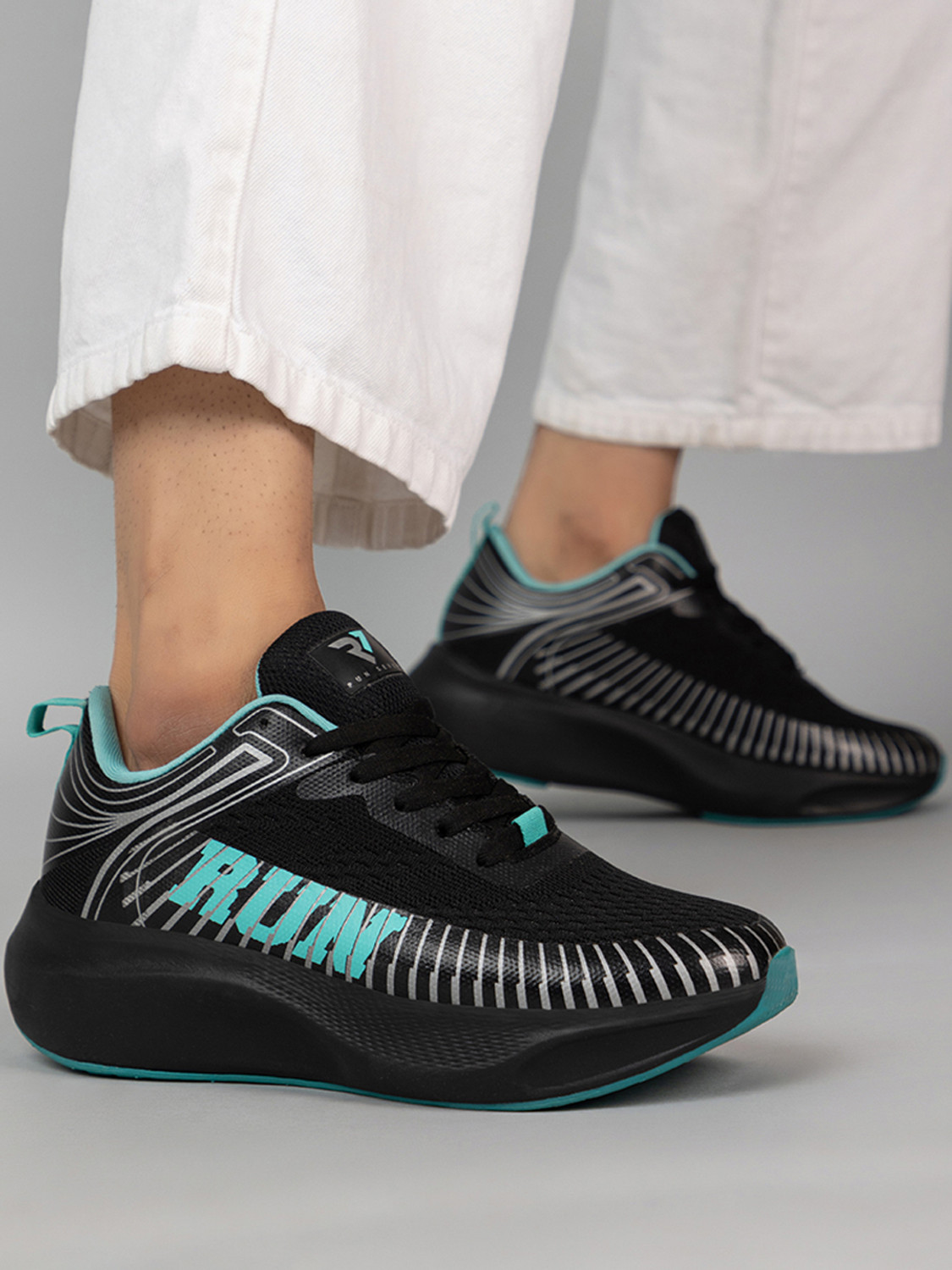 Image of RUN SEVEN Lightweight Comfort Summer Trendy Walking Outdoor Stylish Training Sneakers For Men