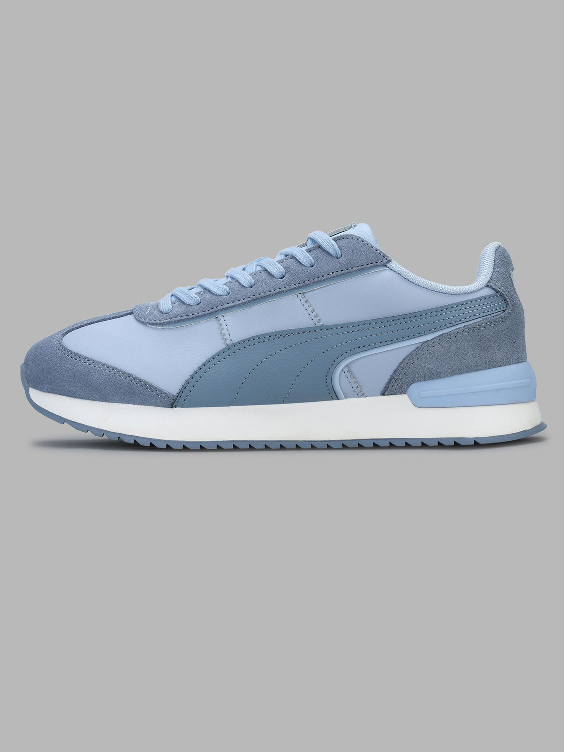Image of PUMA R78 Retro Res Sneakers For Men