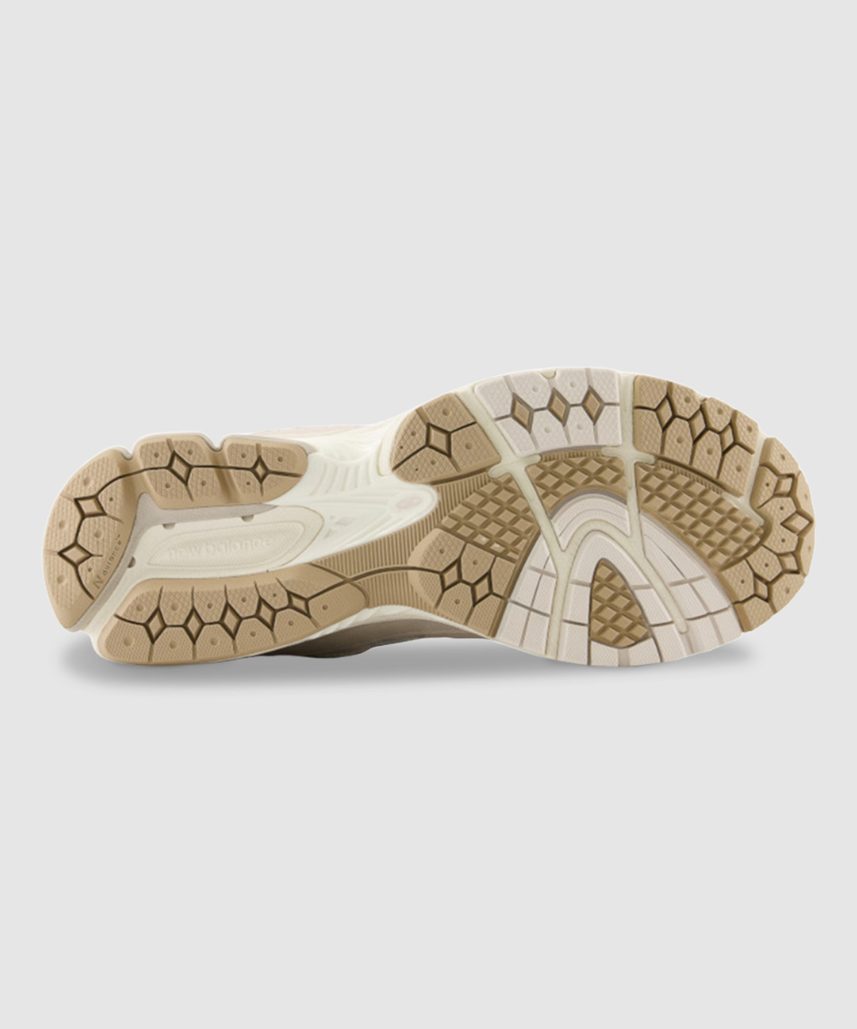 Image of New Balance 2002 Sneakers For Men