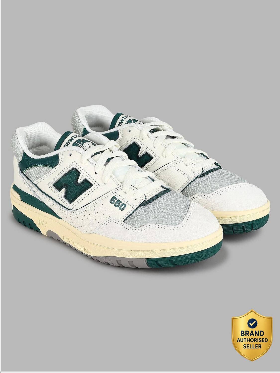 New Balance BB550 Sneakers for Men (Green)