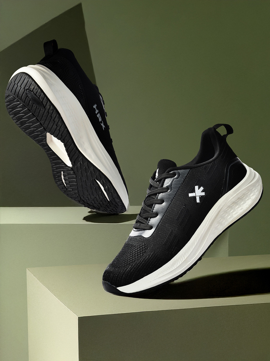 Image of HRX by Hrithik Roshan RC-88A 6 Outdoors For Men