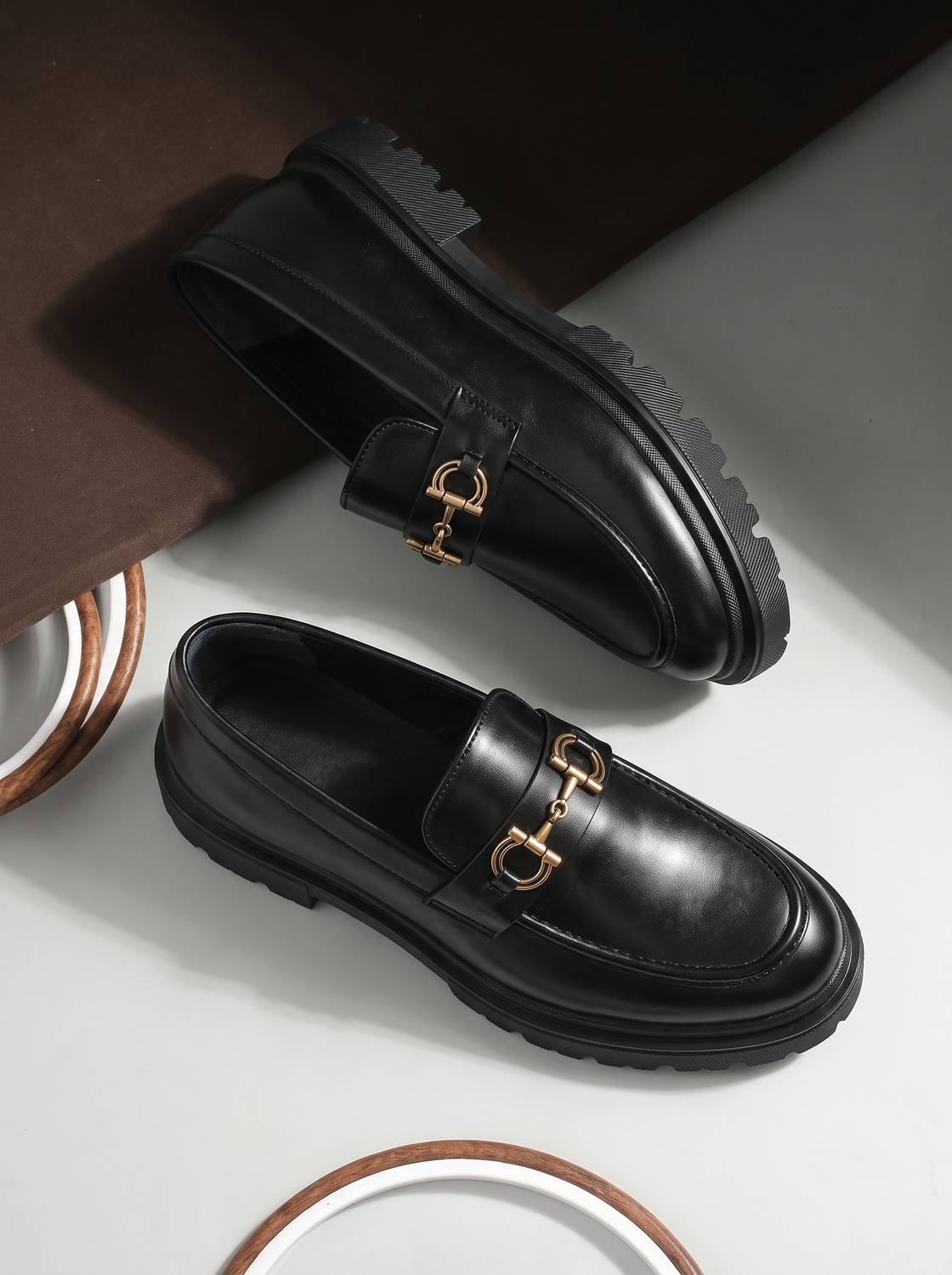 Roadster Chunky Loafers For Men - Image 1