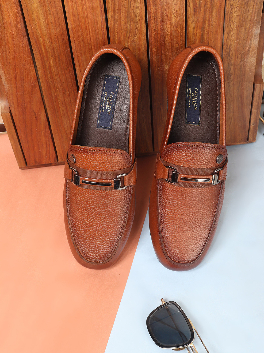 Image of CARLTON LONDON Men's Pebble Leather Dress Loafer with Contrast Band Loafers For Men