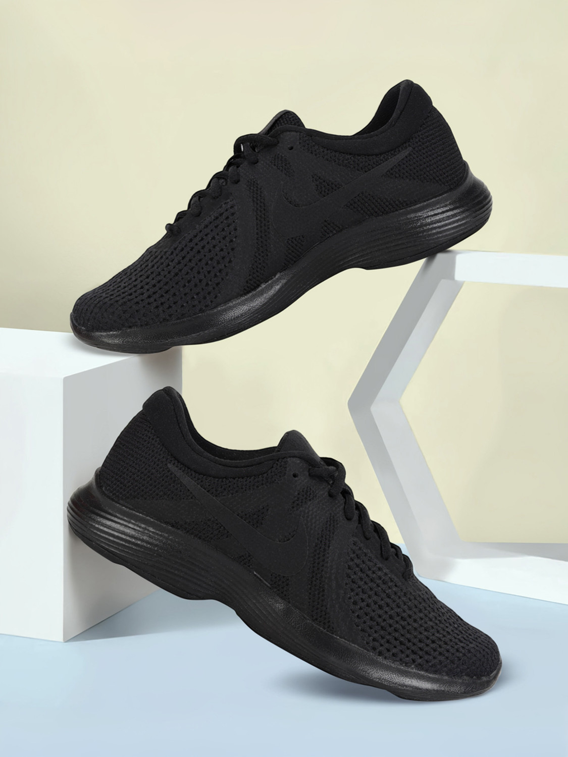 nike revolution 4 flipkart