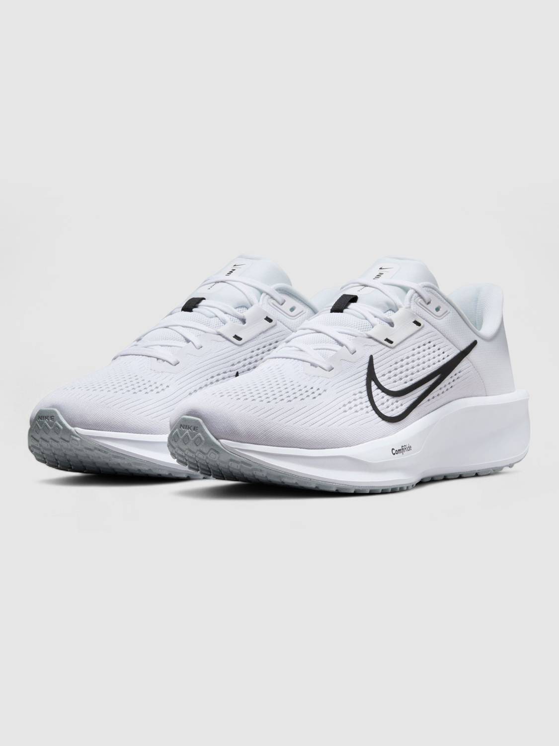 Nike Quest 6 Men White Running Shoes - Image 4