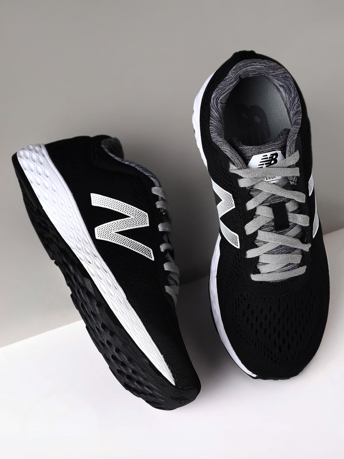 Image of New Balance ARISHI Running Shoes For Women
