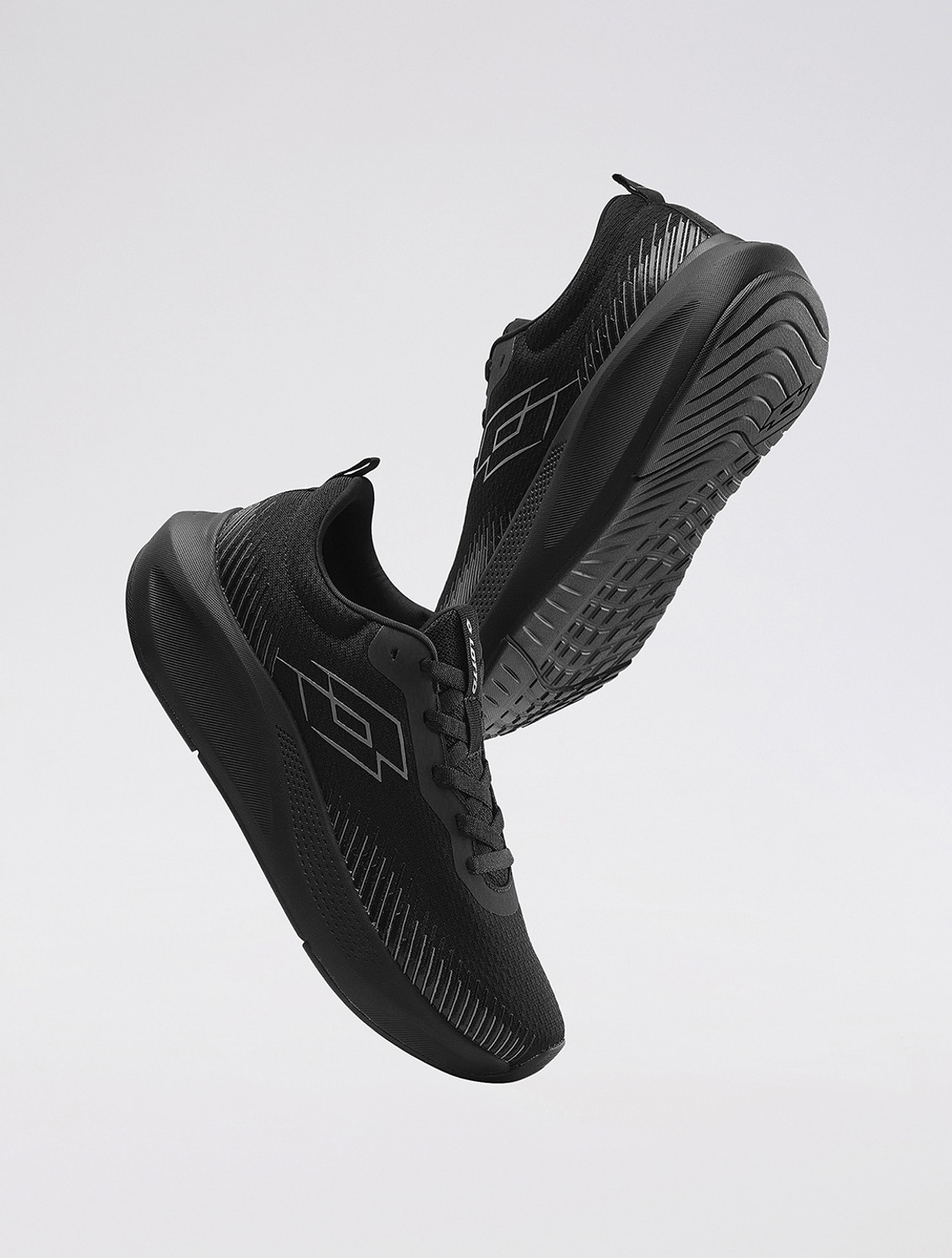 Image of LOTTO Strikerun Running Shoes For Men