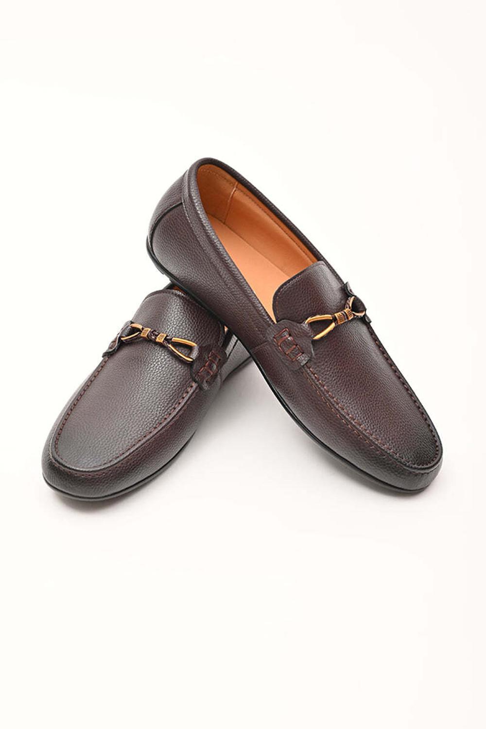 Image of Snitch Snitch Brown Textured Loafers Loafers For Men