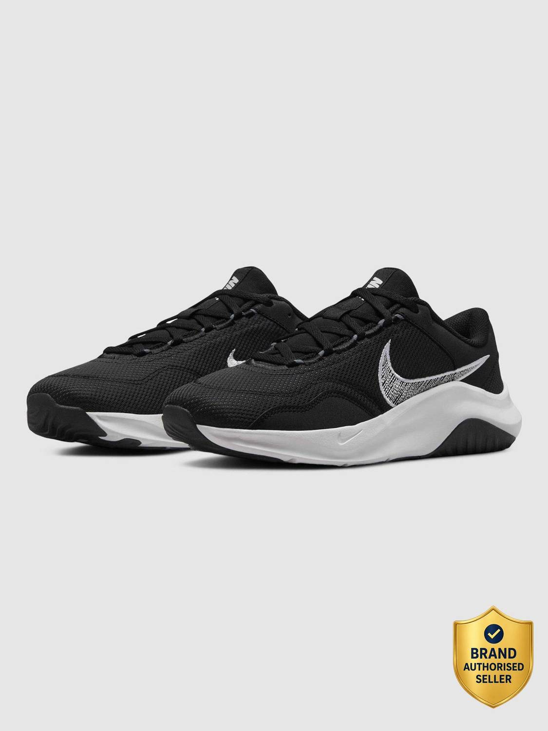 Nike Legend Essential 3 NN Training Shoes (Black)
