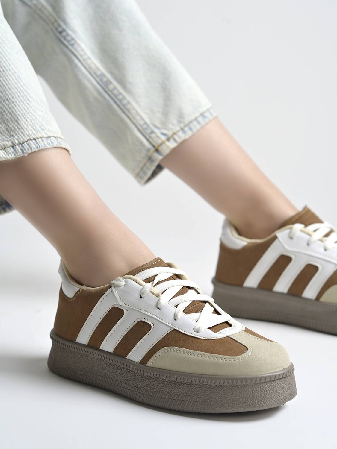SHOETOPIA Daily Wear Casual Sports Shoes - Image 4
