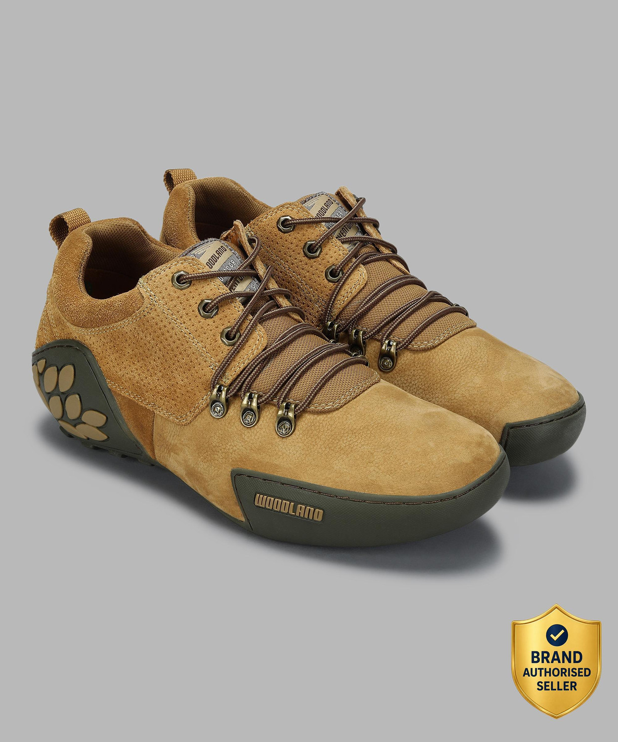 Image of WOODLAND Lace Up Lightweight Breathable Comfortable Daily Use Casuals For Men