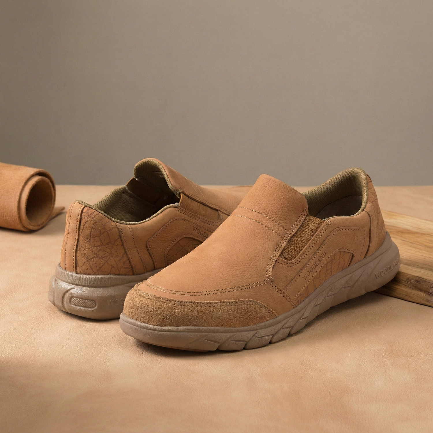 Image of WOODLAND Slip On Lightweight Comfortable Easy Wear Casuals For Men