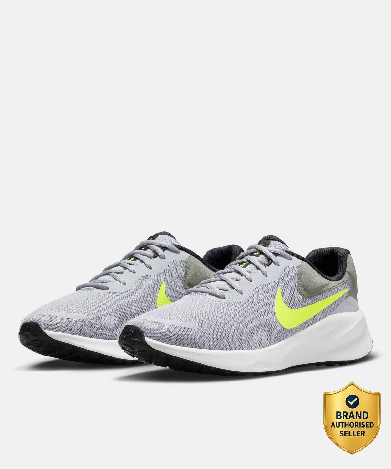 NIKE REVOLUTION 7 Running Shoes for Men, Gray