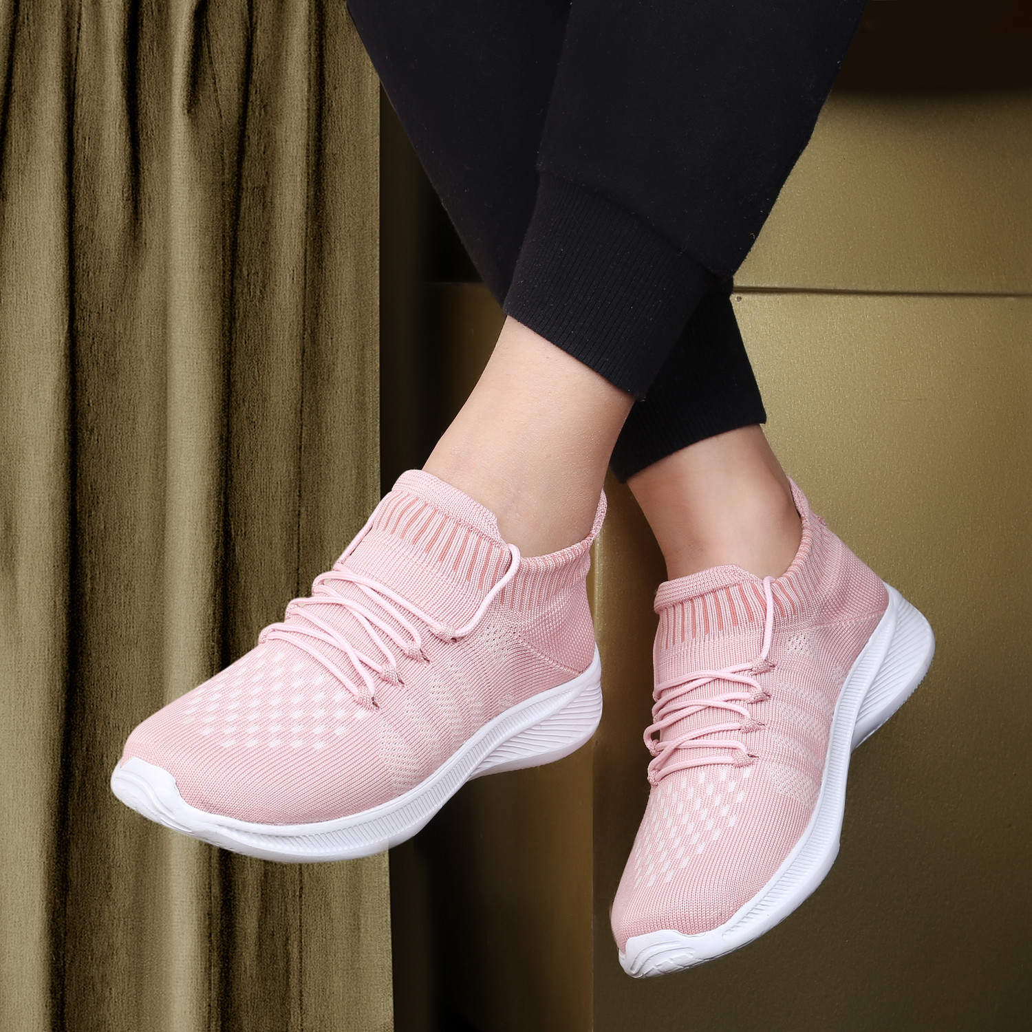 Image of Knight ace Sneakers For Women