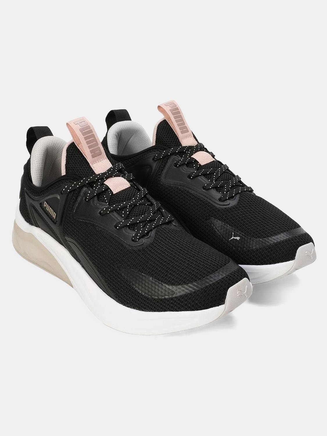 PUMA Cell Thrill Wns res Running Shoes For Women (Black , 6)