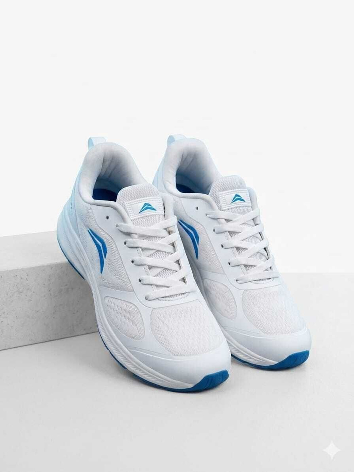Image of richerson Richerson White Knitting Ultra-Lightweight Sports Shoes, Running shoes Running Shoes For Men