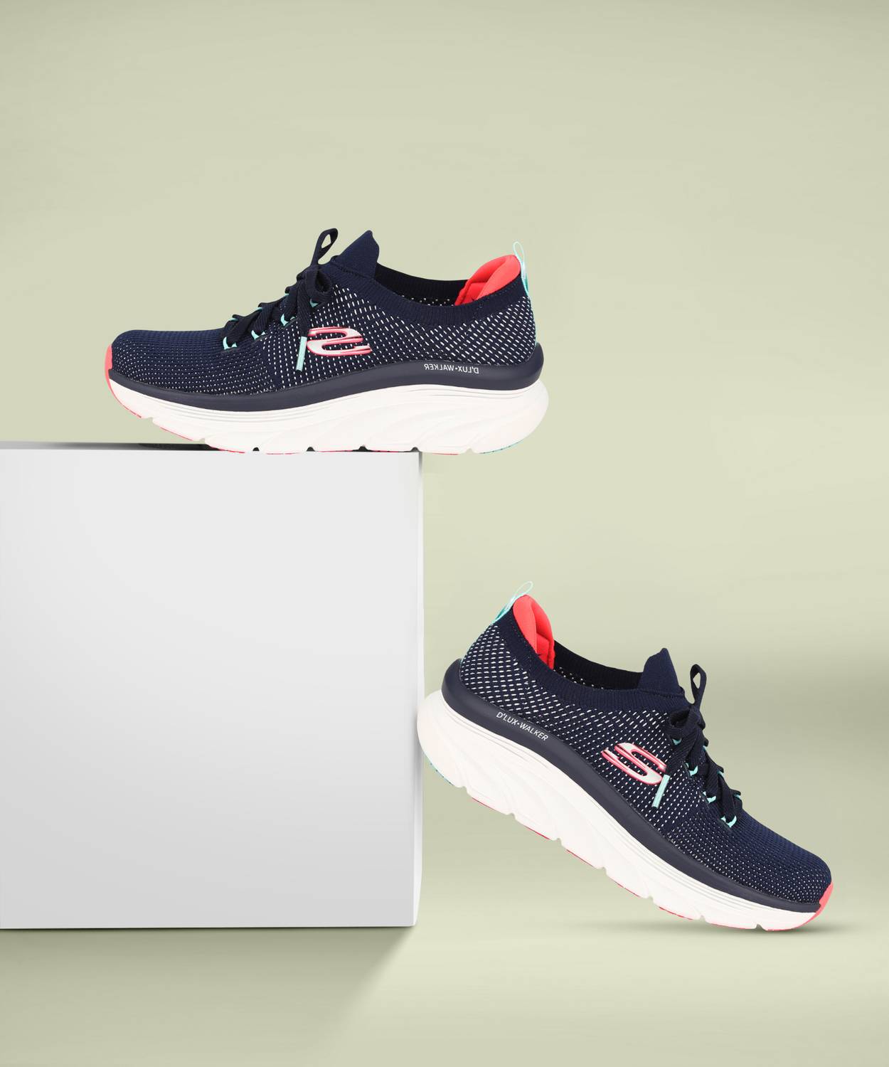 Skechers D'LUX WALKER-REFRESHING MOOD Sneakers For Women (Navy ,