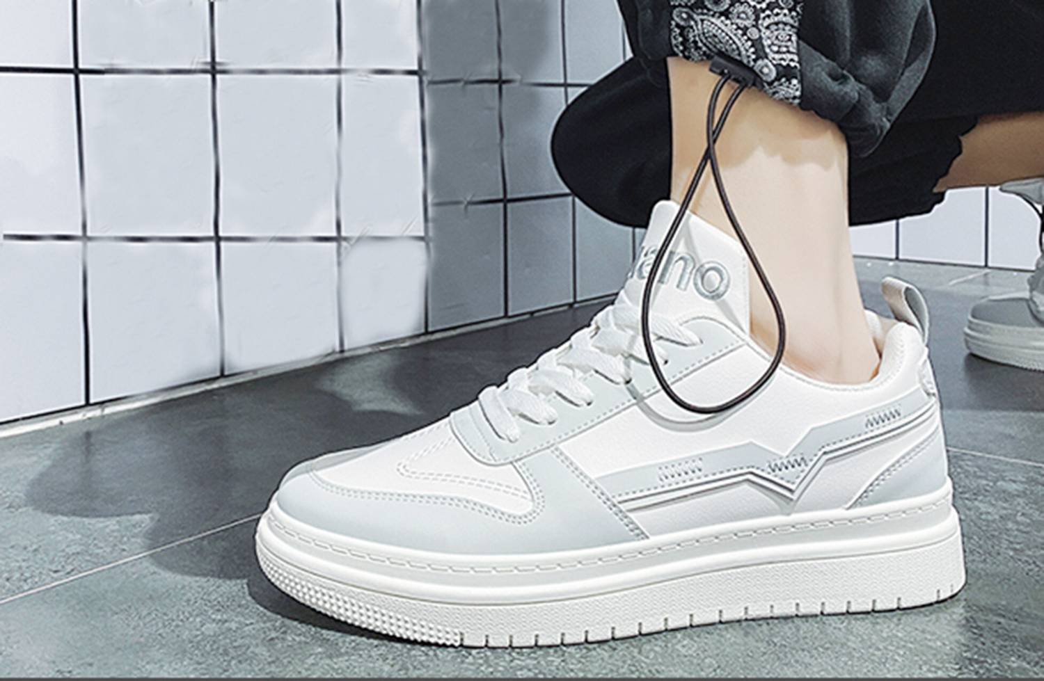 Zsyto Men's White Sneakers - Image 2