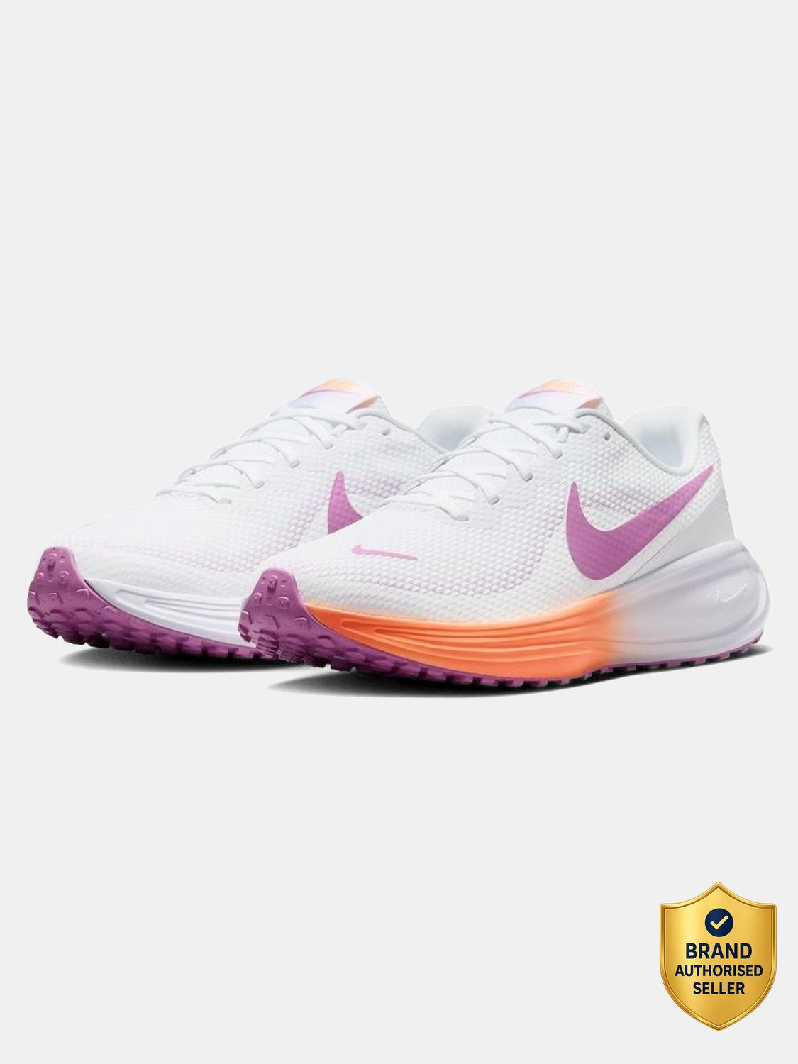 Image of NIKE W REVOLUTION 8 Sneakers For Women