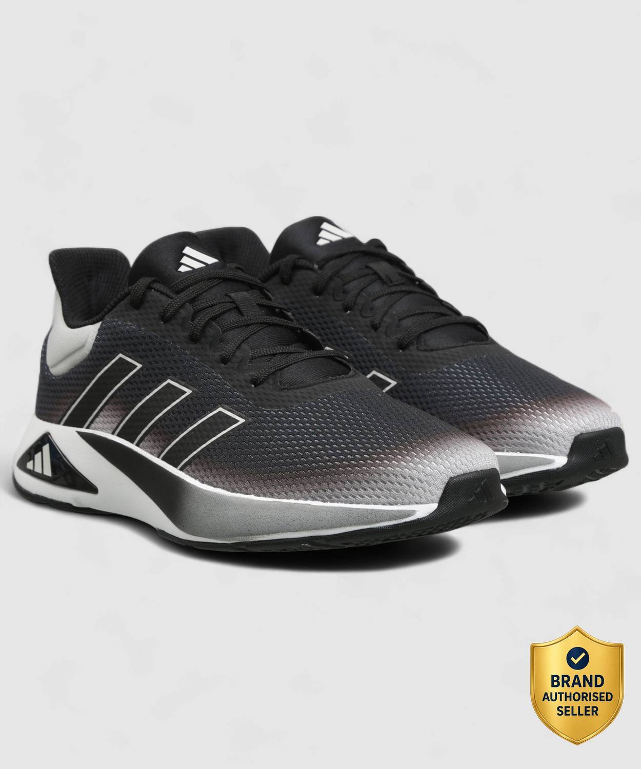 ADIDAS run streakke M Running Shoes For Men