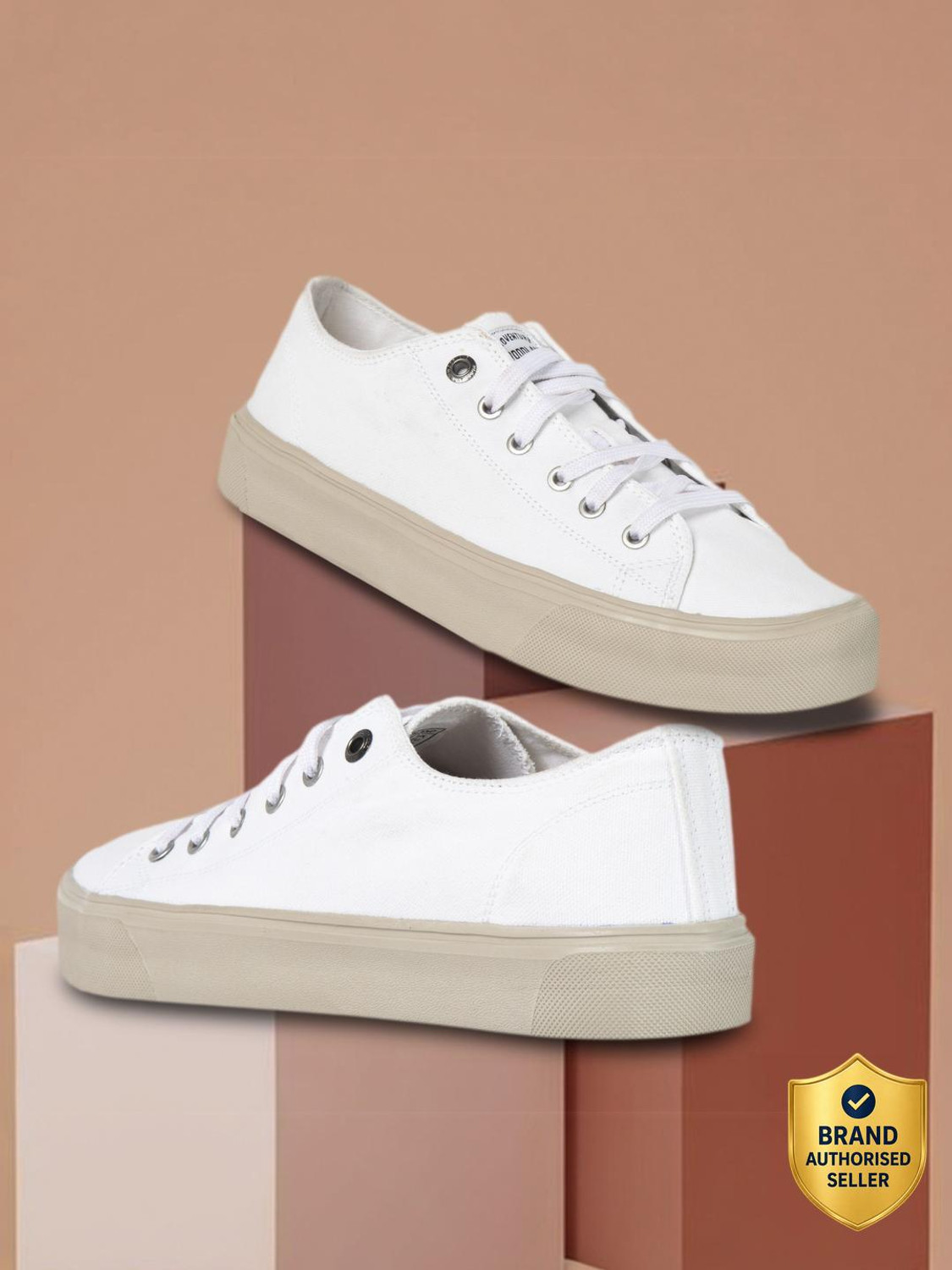 Image of WOODLAND Lace Up Lightweight Breathable Comfortable Daily Use Casuals For Men