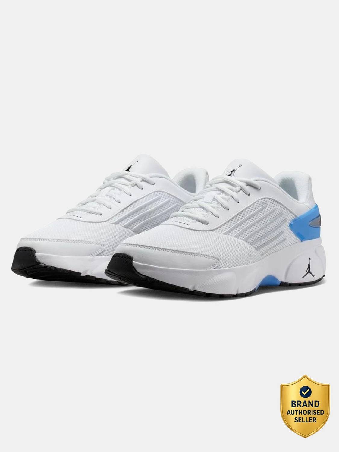 Nike Jordan Trunner Flow Sneakers for Men - White