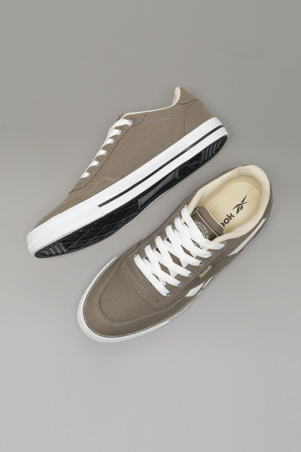 Image of REEBOK COTS ZEA Sneakers For Men