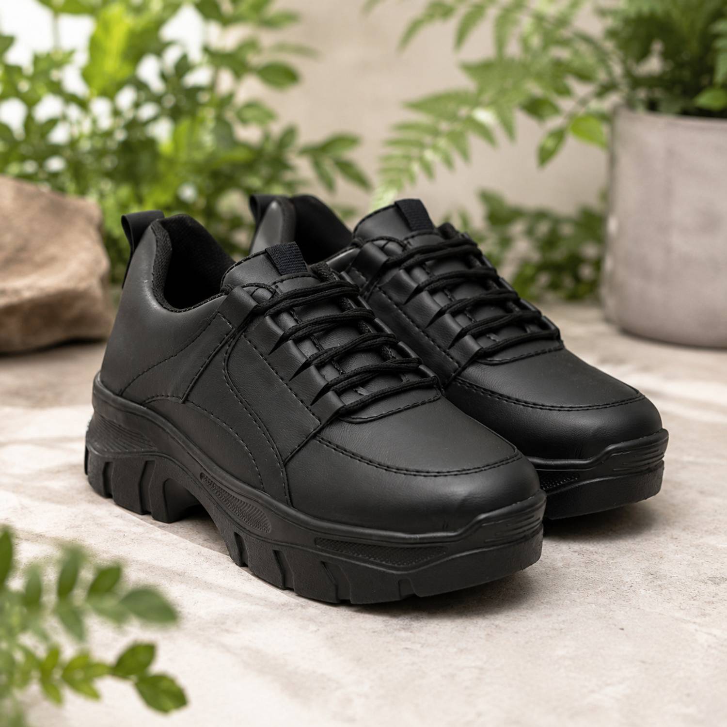 Rambo Patent Derby Shoes for Men, Black - Image 2