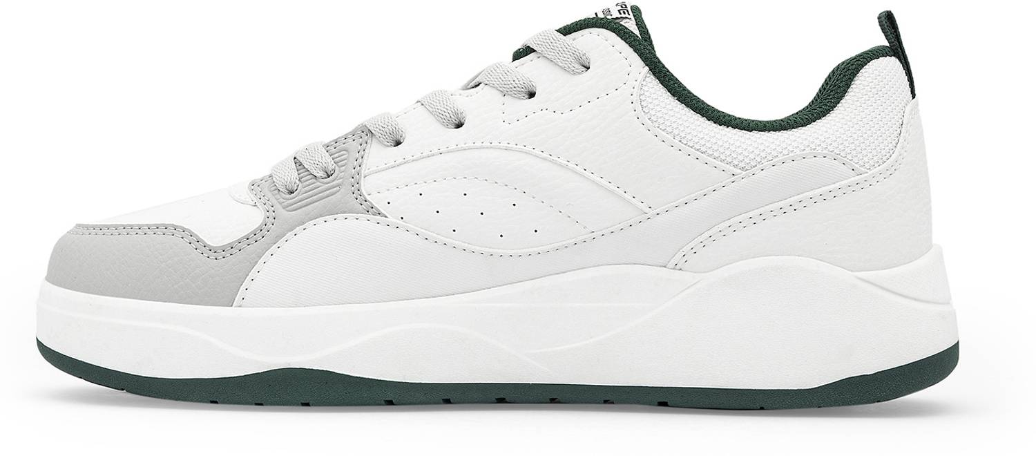 RED TAPE Men's White Low Cut Sneaker - Image 3