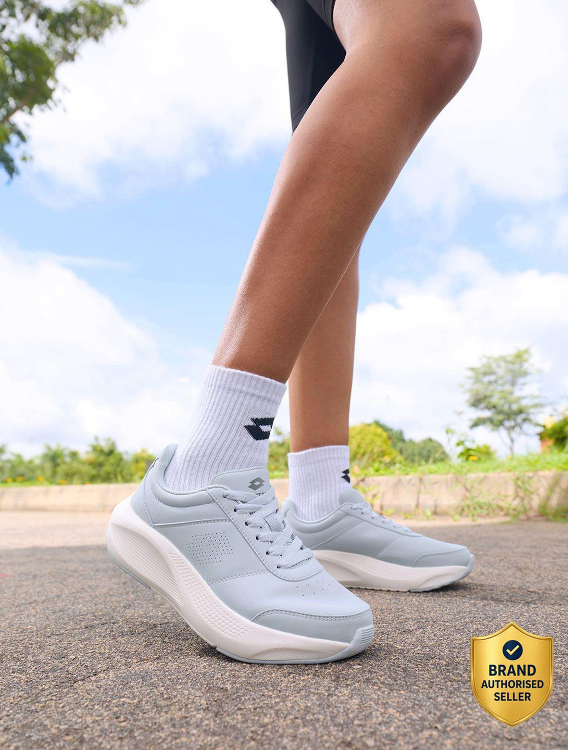 Image of LOTTO Urban Rsh Sneakers For Women