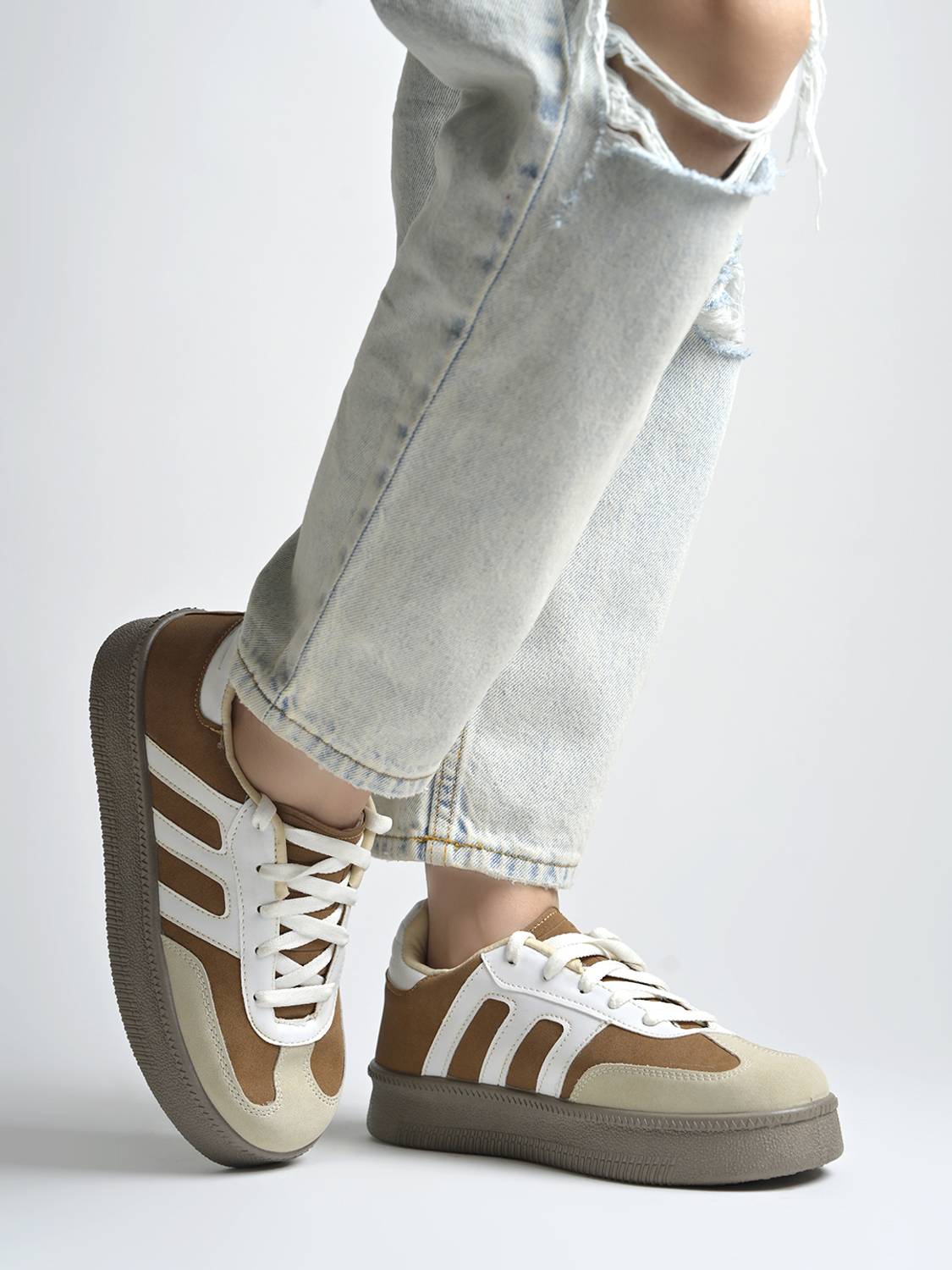 SHOETOPIA Daily Wear Casual Sports Shoes - Image 5