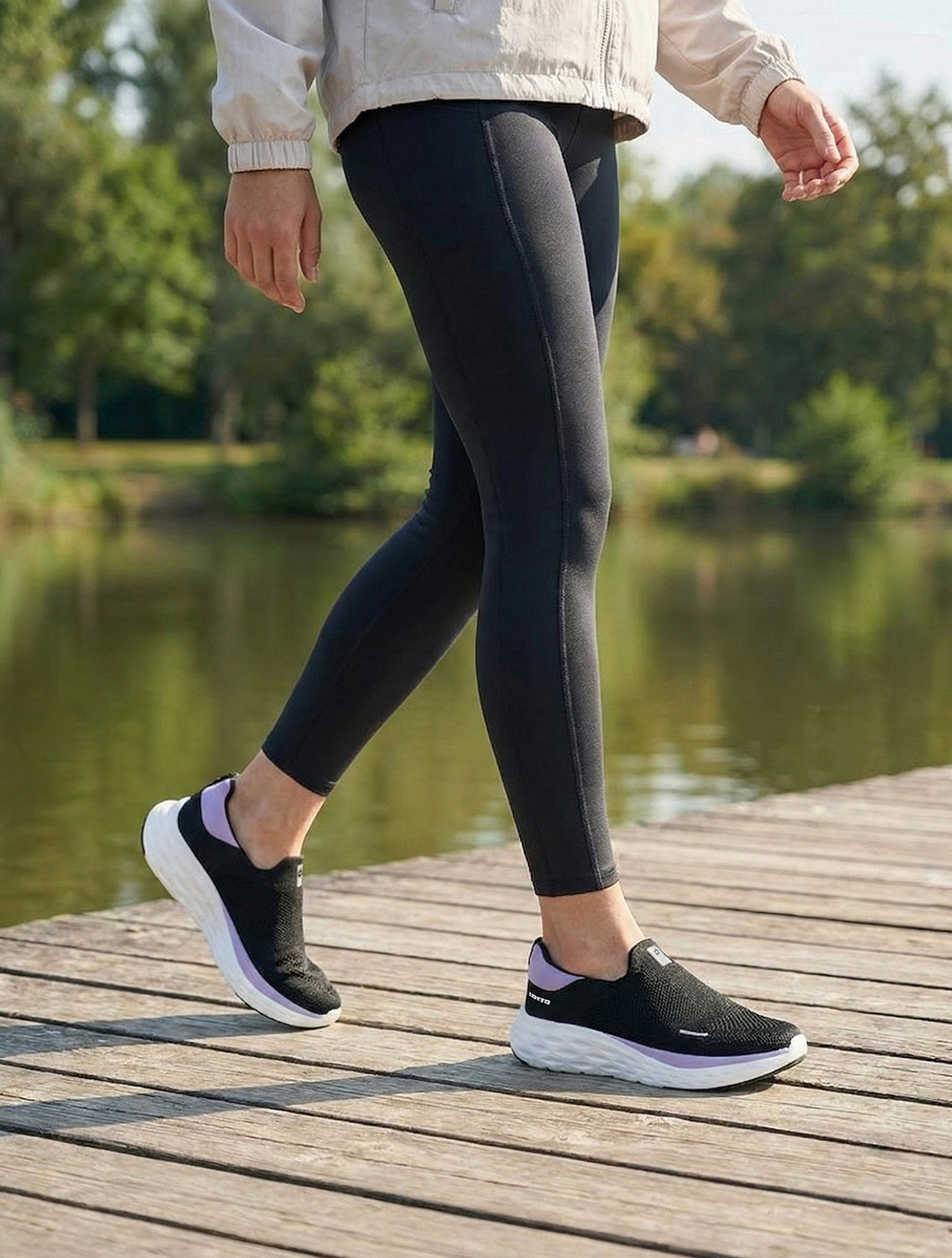 Image of LOTTO Aerostep Slip on Walking Shoes For Women (Black, 7)