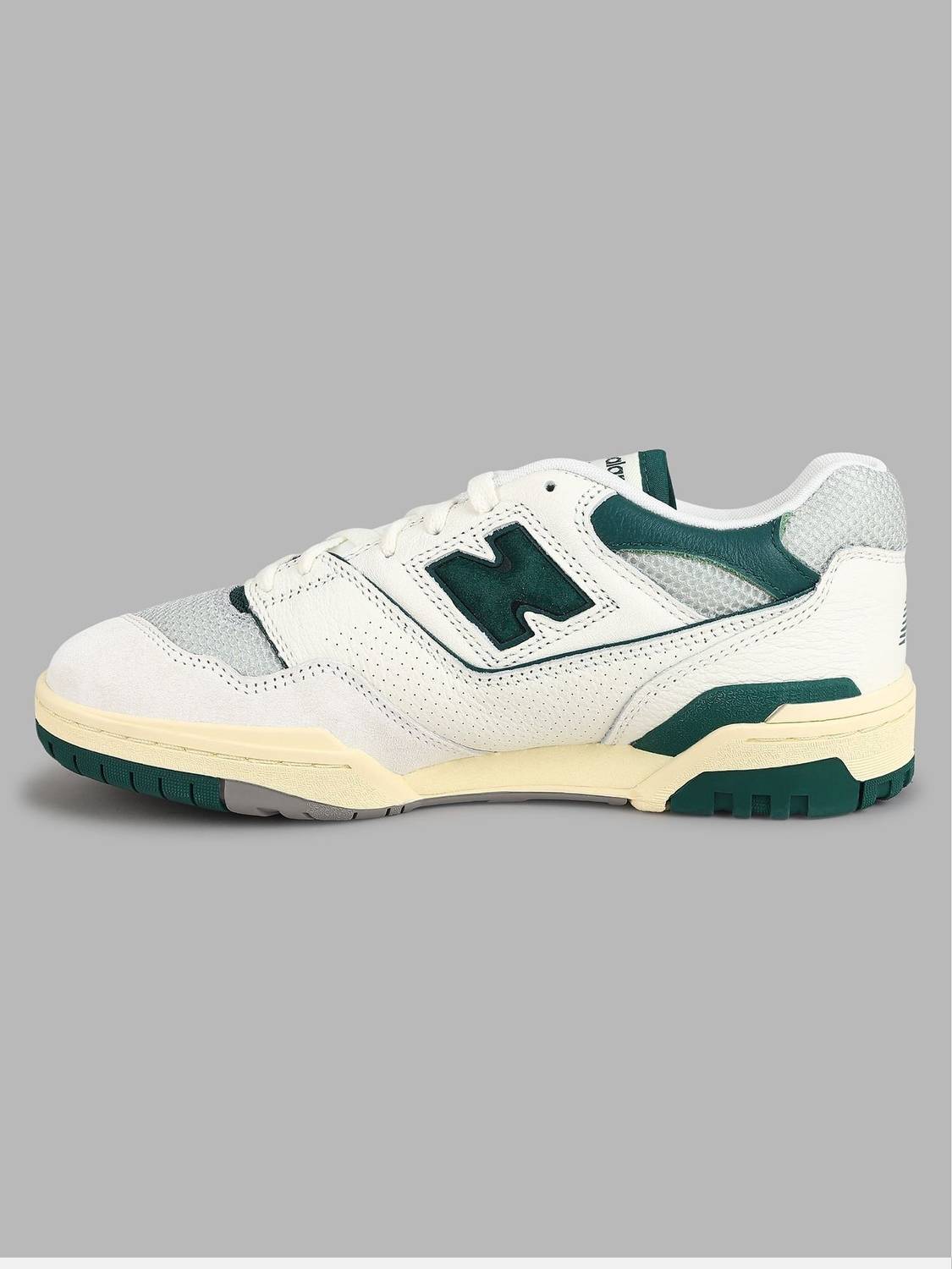 New Balance BB550 Sneakers for Men (Green) - Image 3
