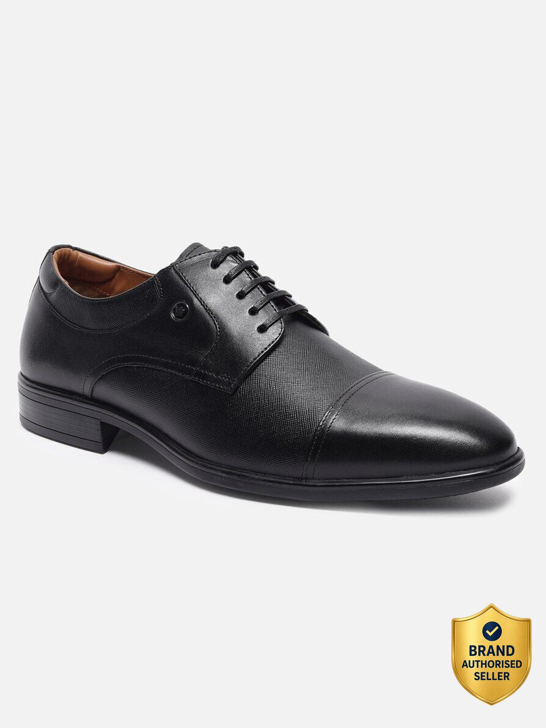 Image of LOUIS PHILIPPE Outdoors For Men