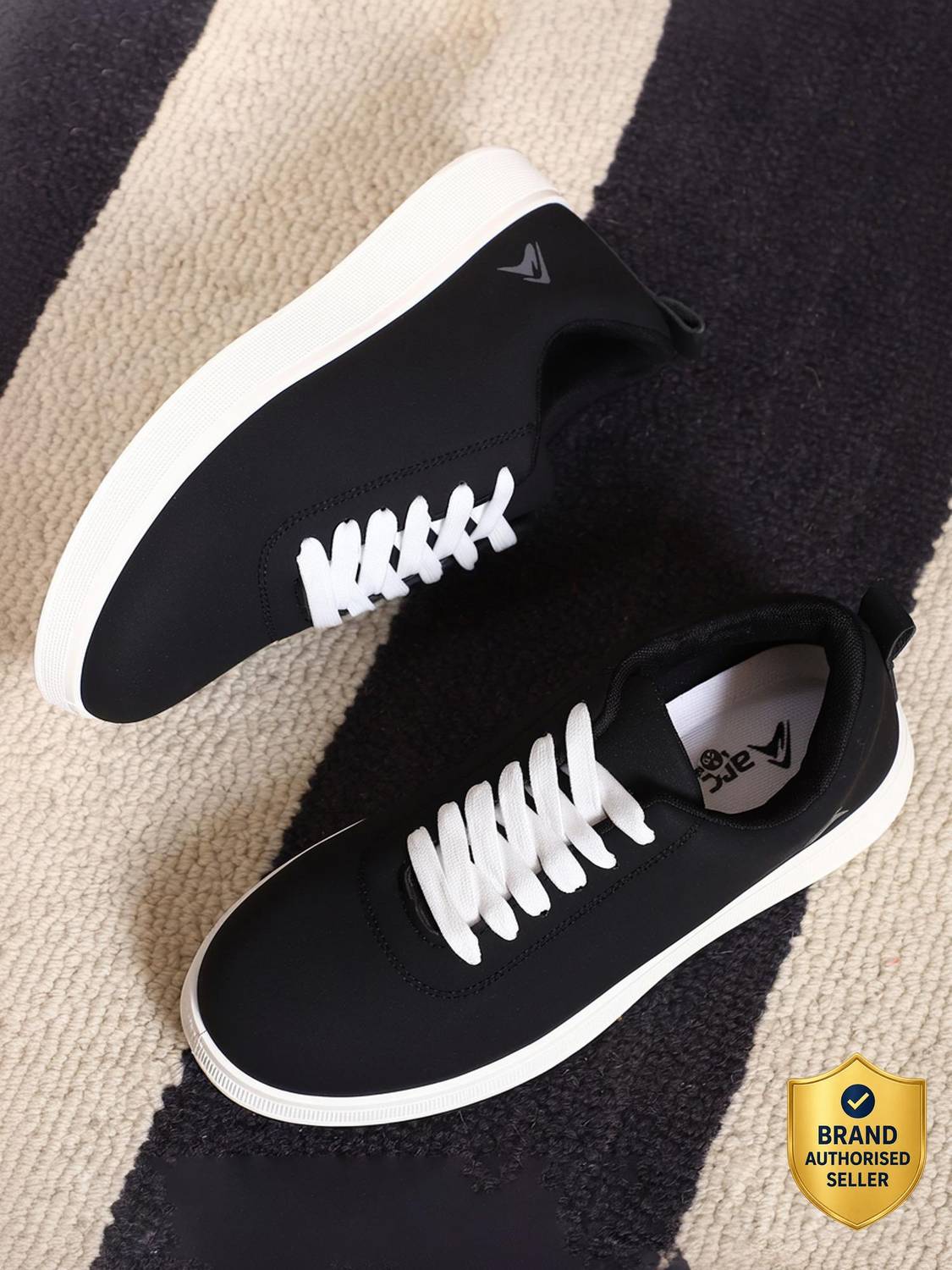 GOLDSTAR ARC Sneakers For Men - Black