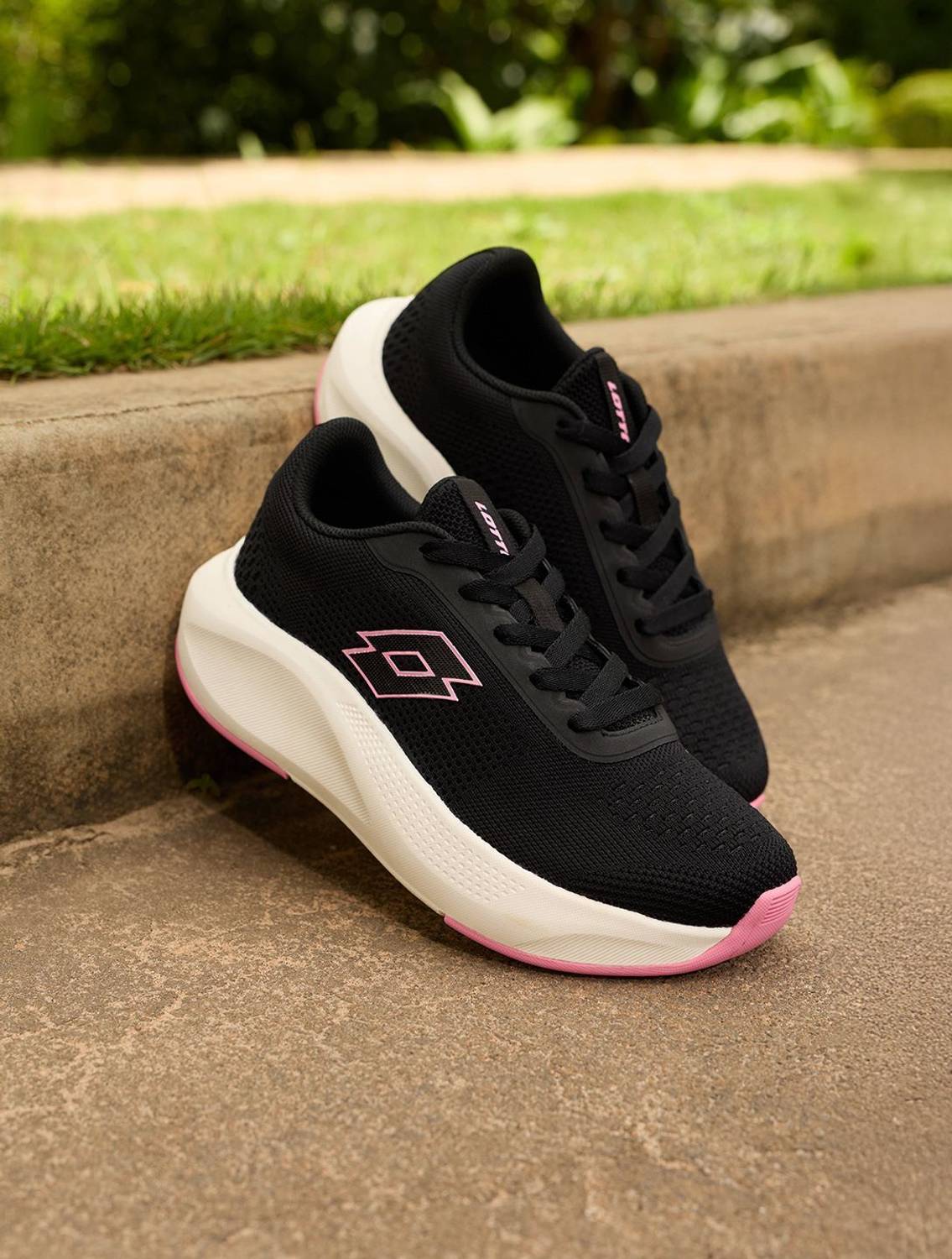 Xwift Knit Running Shoes For Women - Image 2