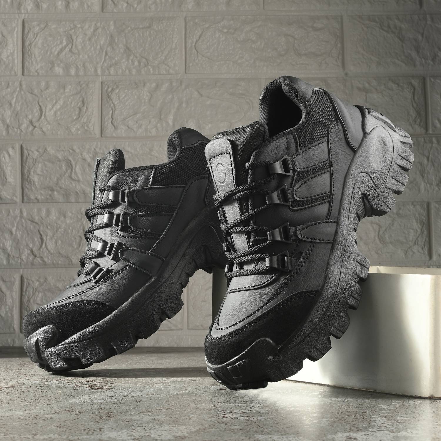 ALFATOE Hiking Trekking & climbing perfect Stylish Trending Outdoors For Men