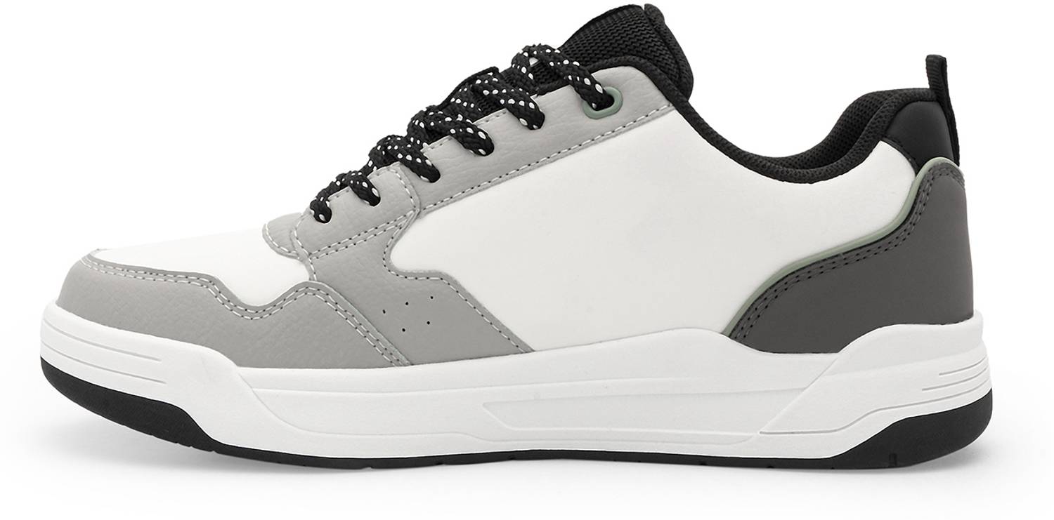 RED TAPE Men Grey Green Low Cut Sneaker - Image 3