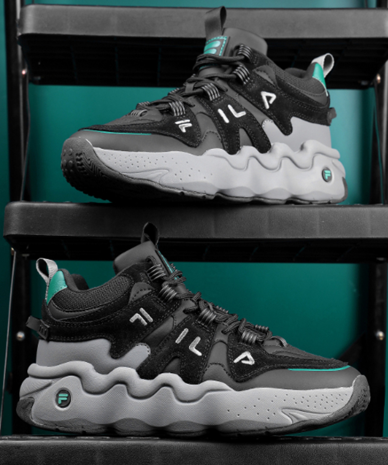 Image of FILA Unisex RI-TSS HIGH III Sneakers For Men