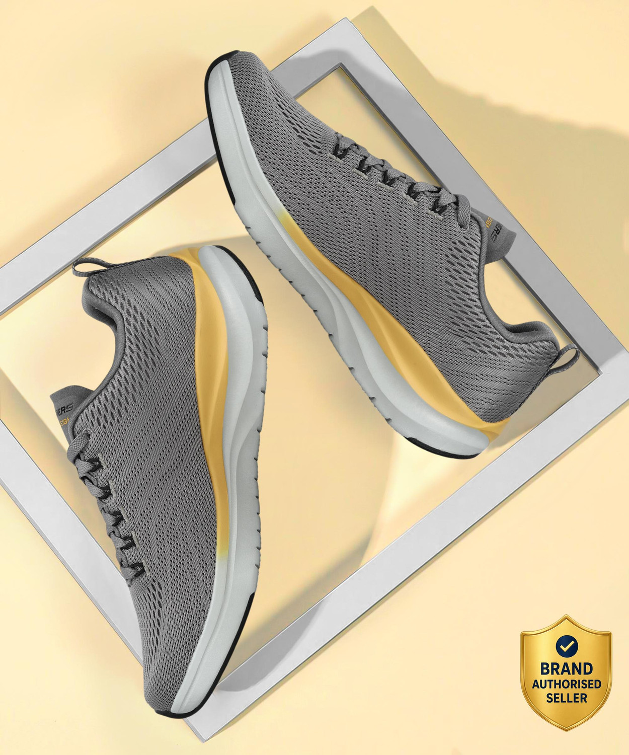 Image of Skechers ULTRA GROOVE - TEMPLAR Sneakers For Men