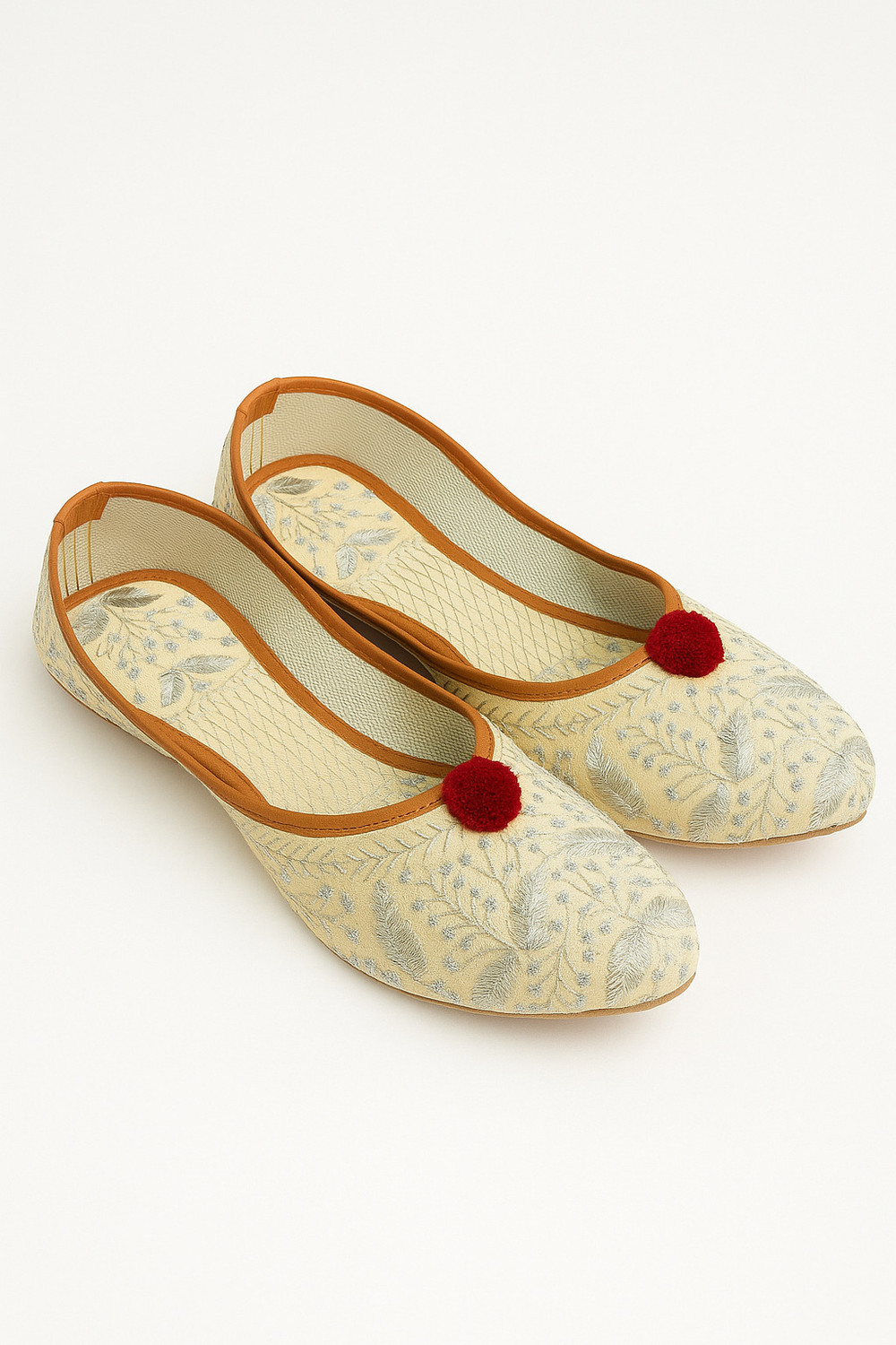 Image of RTC ROYAL TRADING COMPANY Jutis For Women