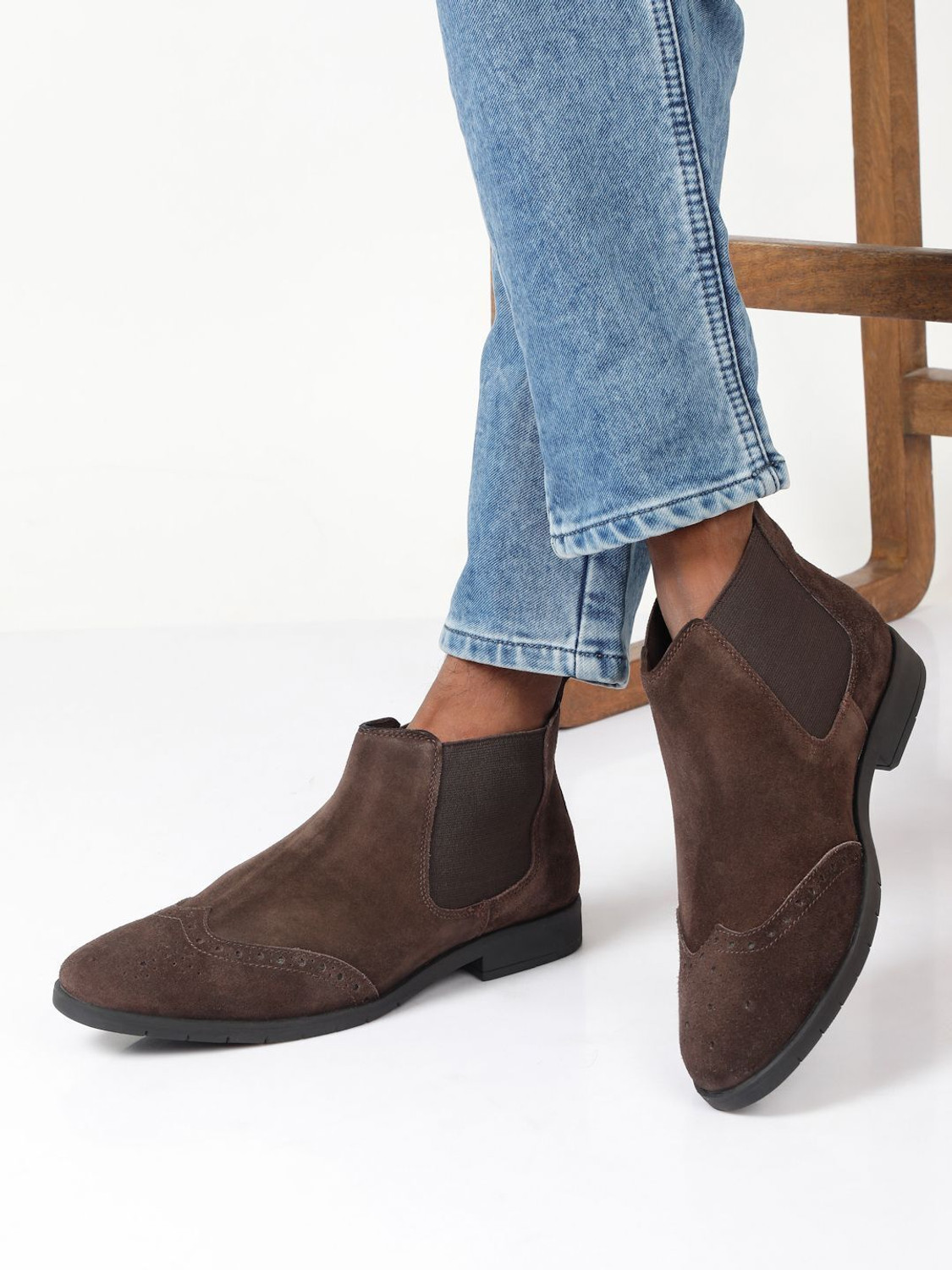 Image of Teakwood Leathers Men's Brown classy Suede Leather Mid-Top Chelsea Boots Boots For Men