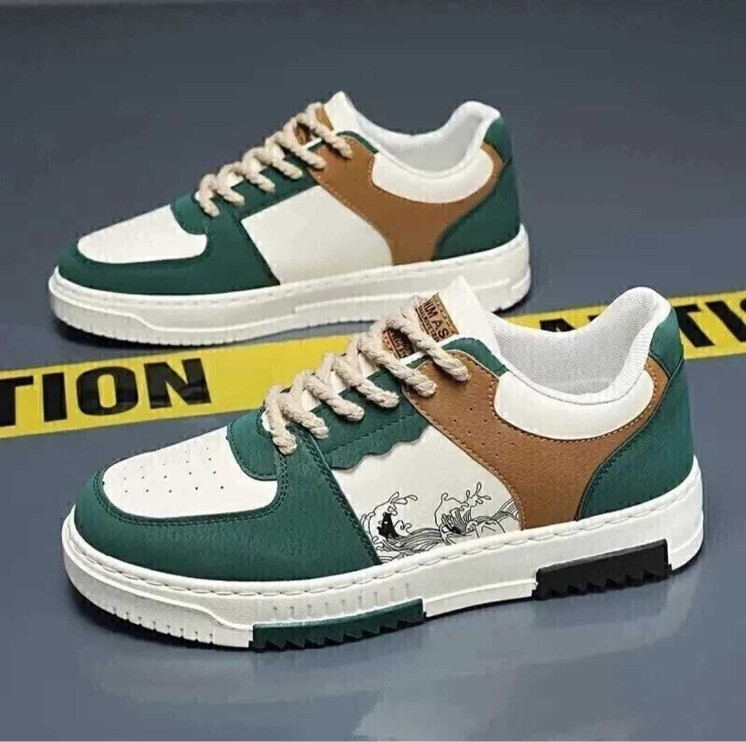 Image of LUVLEO Stylish Casual Shoes Men Lightweight Daily Use Sneakers Trendy College Outdoor Sneakers For Men