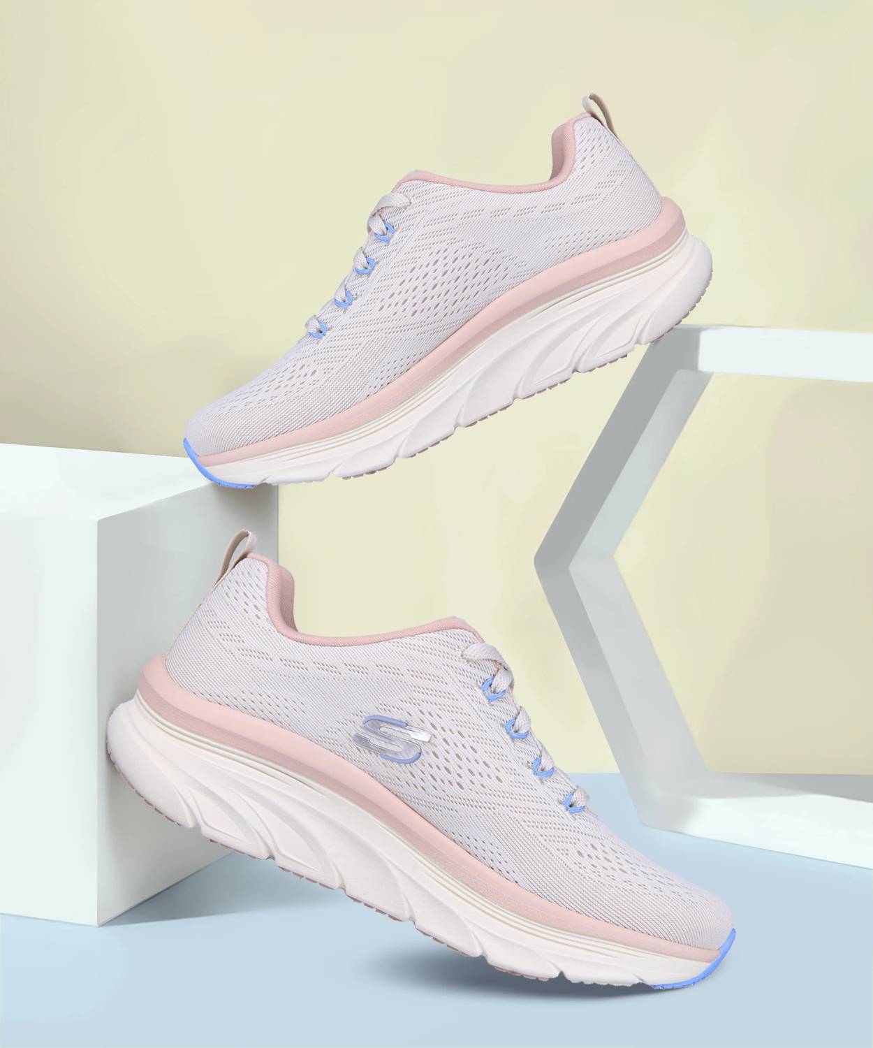 Skechers D'LUX WALKER-FRESH FINESSE Slip On Sneakers For Women (B
