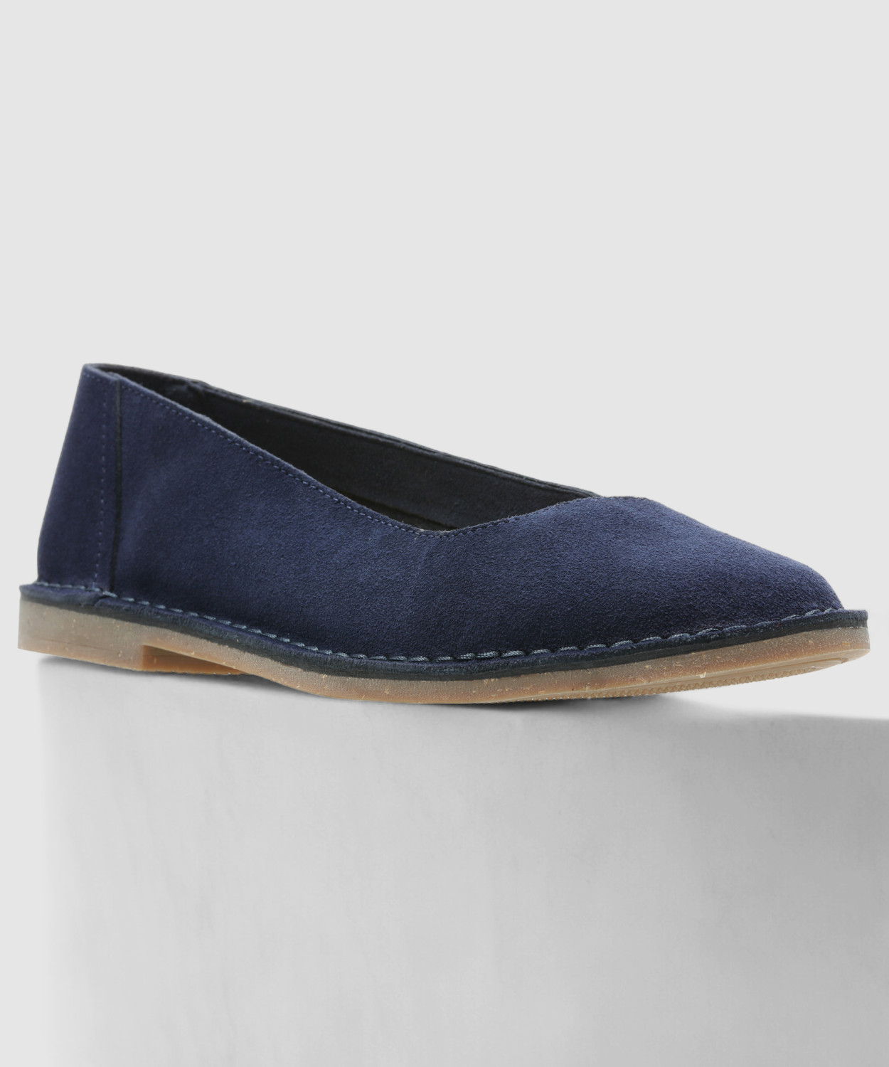 Image of CLARKS Erin Stitch Navy Suede Casuals For Women (Dark Blue, 3)